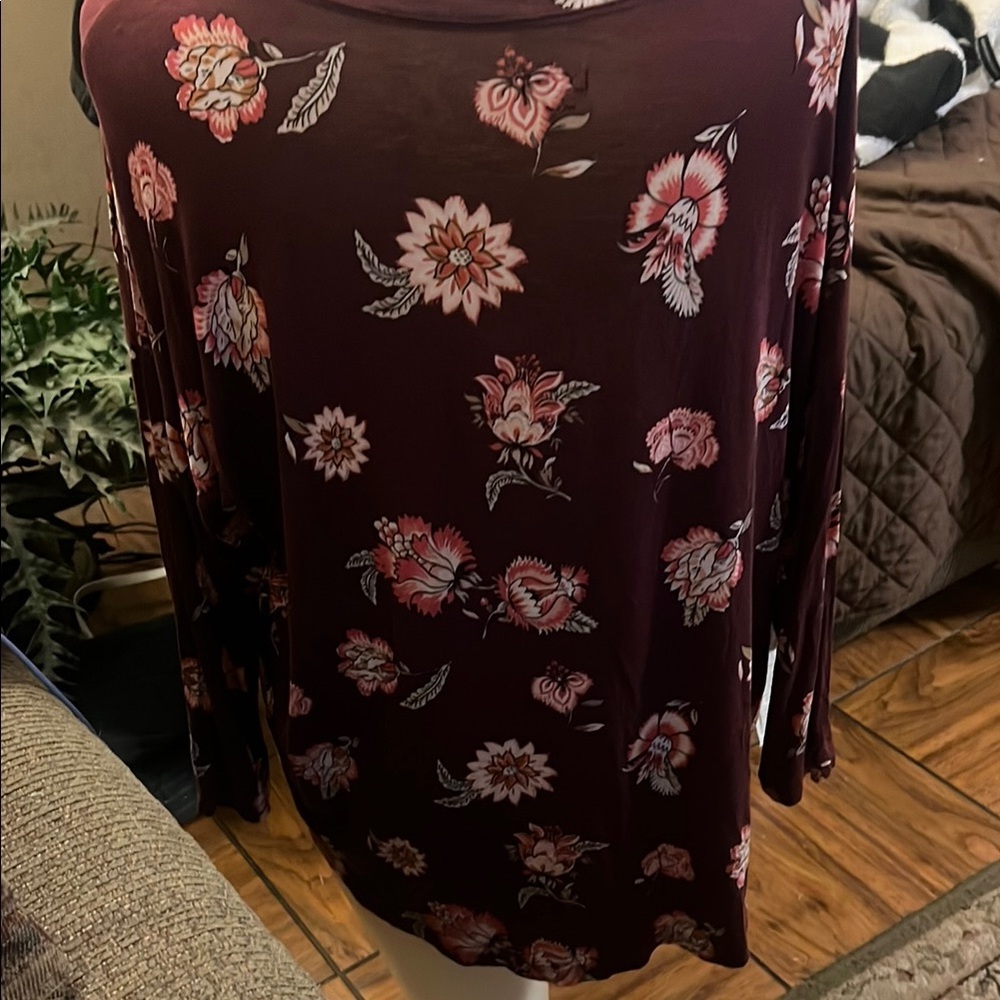 Floral Burgundy Women's Top - Picture 2 of 3